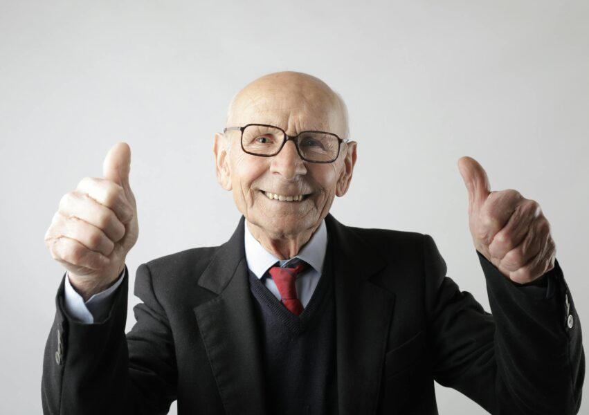 Things that elder people do when they feel bored or lonely