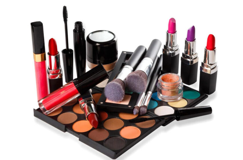Cosmetic Material Types: Exploring the Best Options for Your Beauty Needs