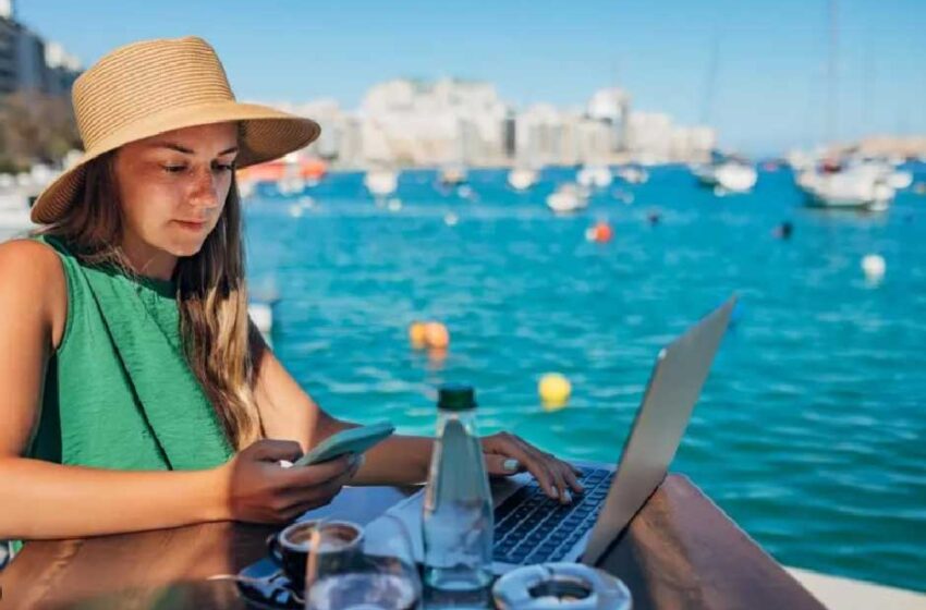 First-Time Europe Traveler? Why Digital Nomads Swear by eSIMs for Work-Life Balance